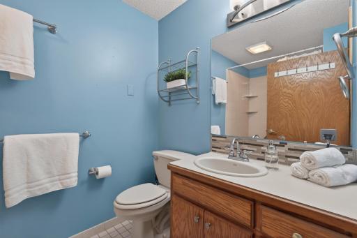 2201 Mounds Avenue, Saint Paul, MN 55112