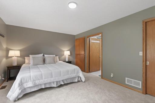 2201 Mounds Avenue, Saint Paul, MN 55112