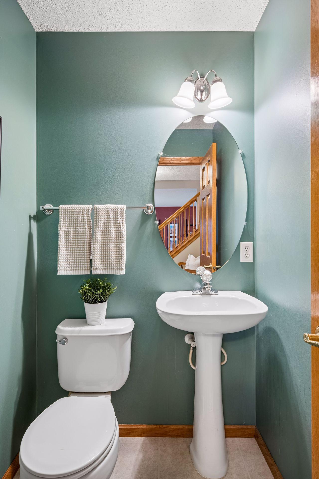 1/2 bath
