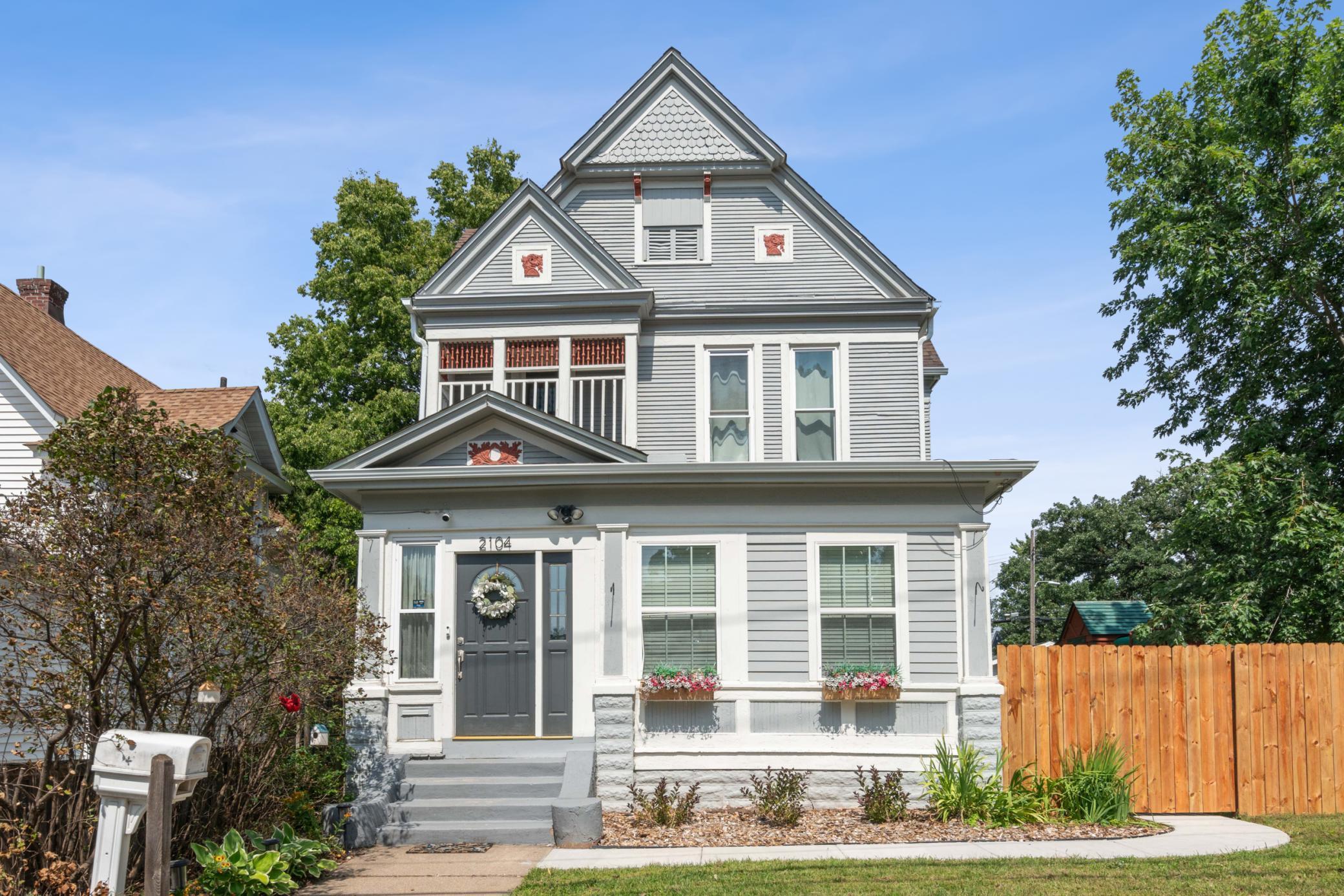 Welcome to 2104 Glenwood Avenue!