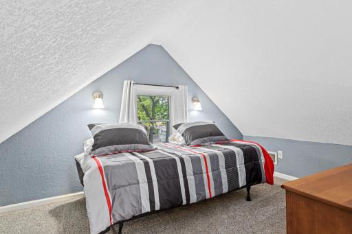 417 10th Avenue S, South Saint Paul, MN 55075