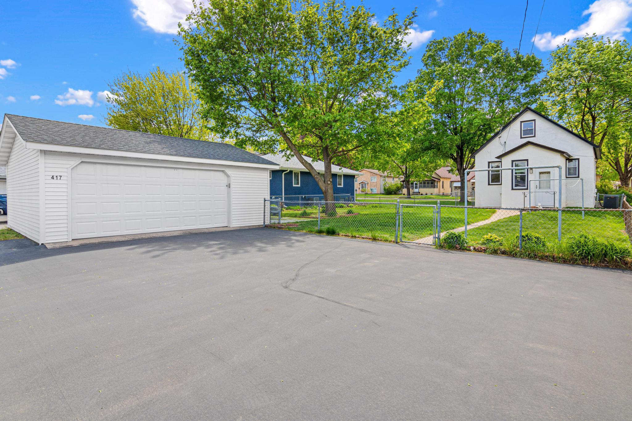 417 10th Ave S-24.jpg