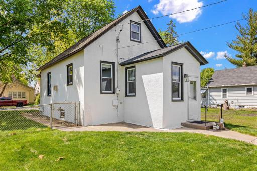417 10th Avenue S, South Saint Paul, MN 55075