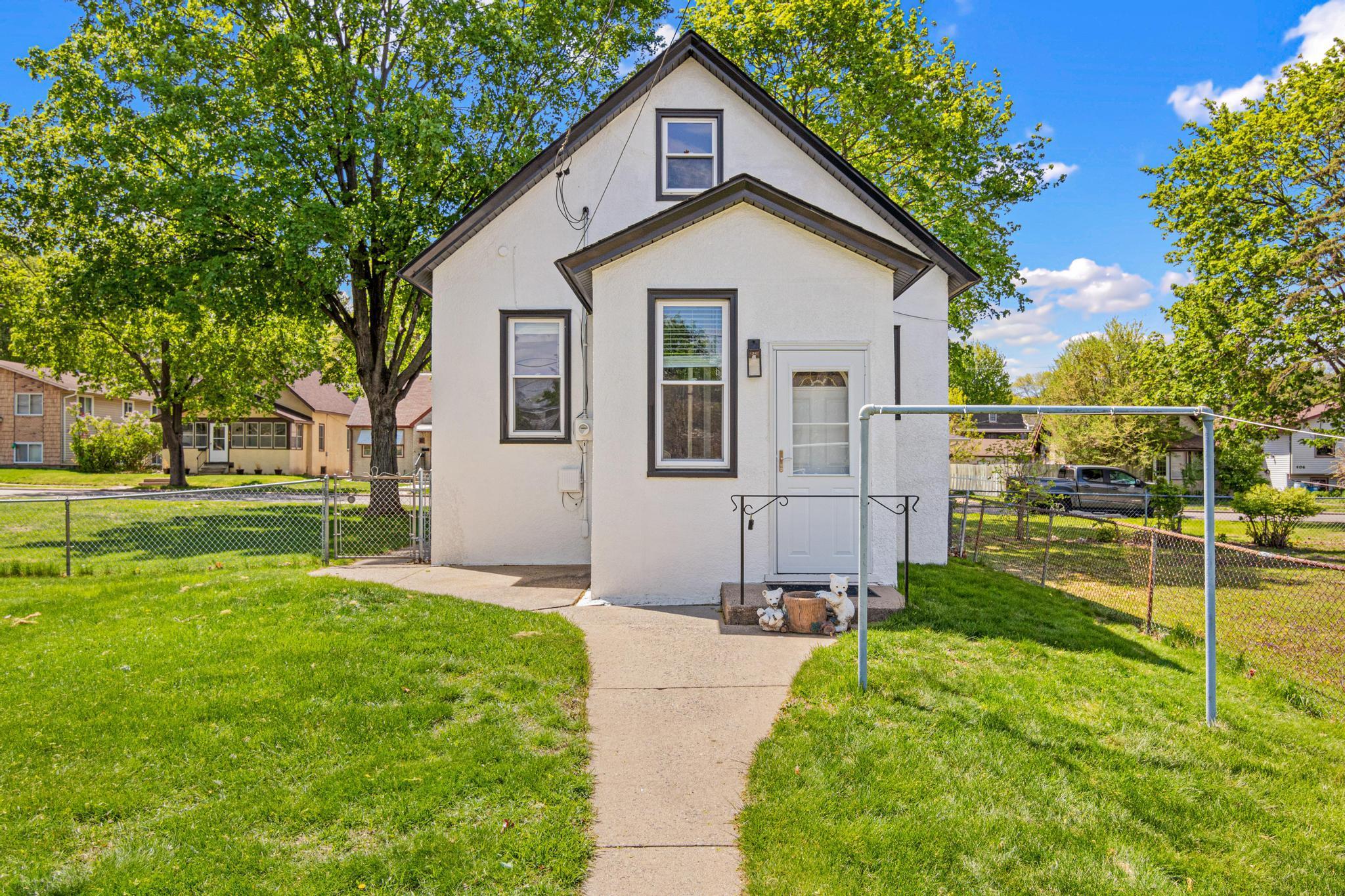 417 10th Ave S-20.jpg