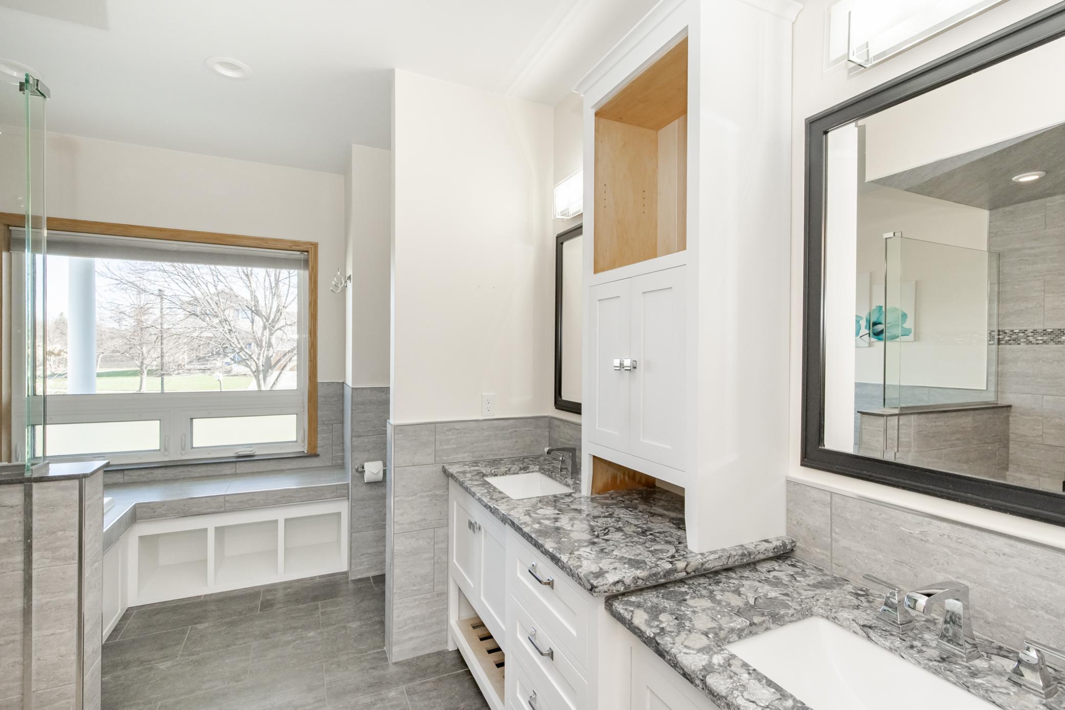 Primary Bath - Full - Sep. Tub & Shower