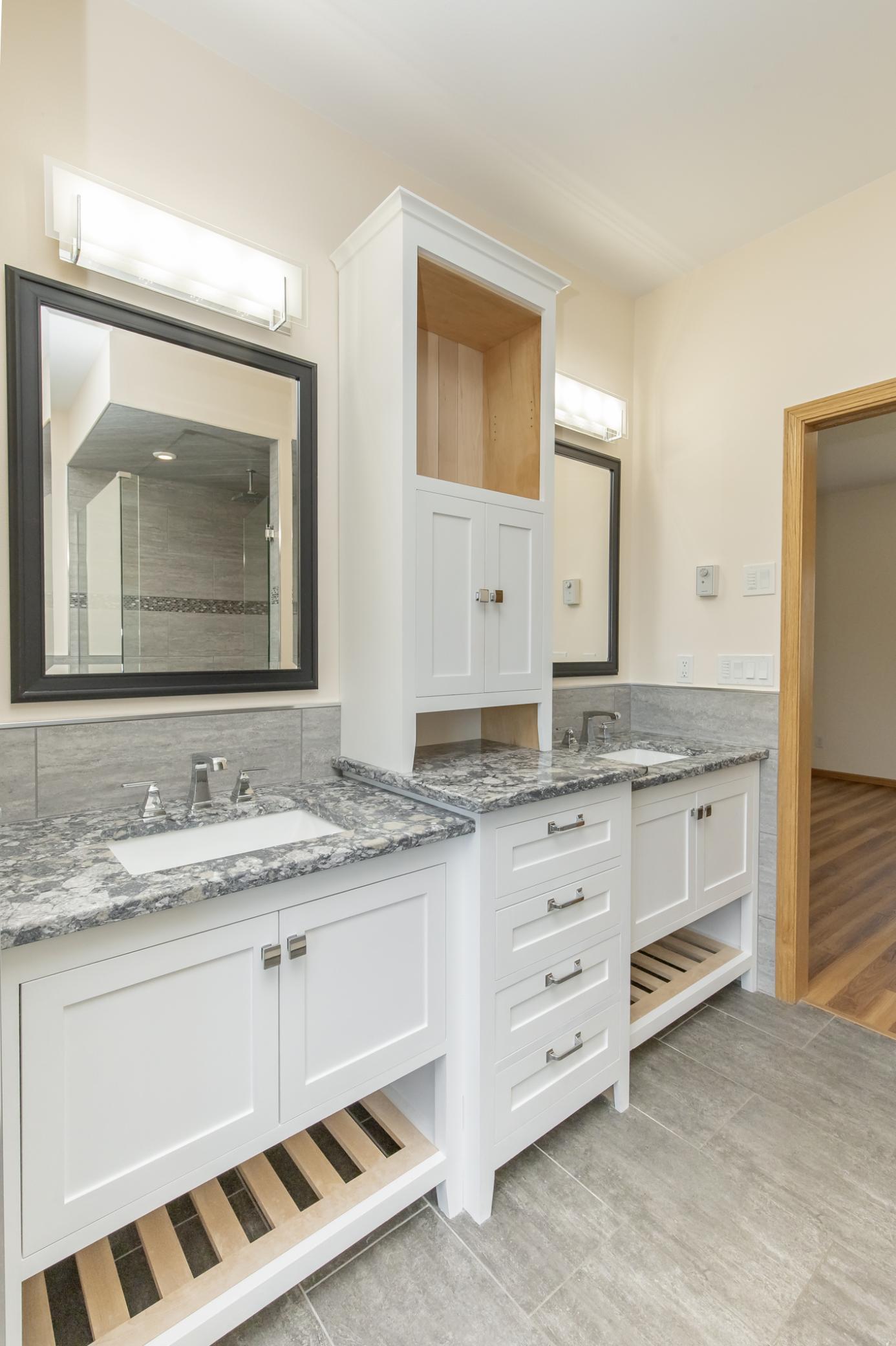 Primary - Double Sinks