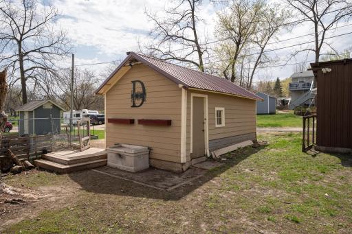 513 State Street E, Cannon Falls, MN 55009