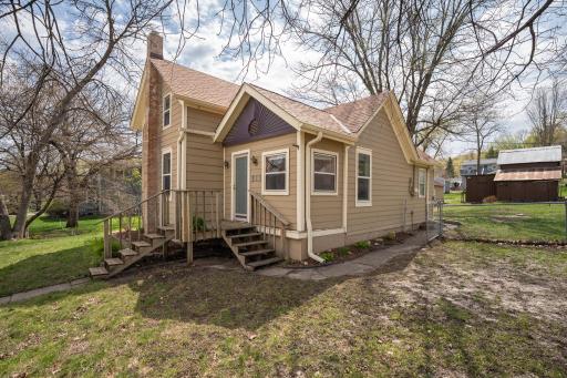 513 State Street E, Cannon Falls, MN 55009