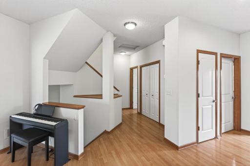10859 Kingsfield Lane, Saint Paul, MN 55129
