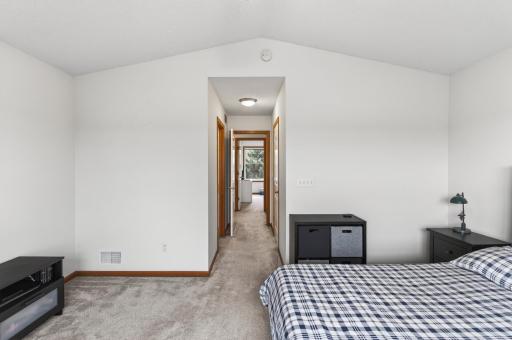 10859 Kingsfield Lane, Saint Paul, MN 55129