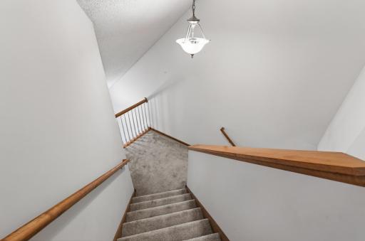 10859 Kingsfield Lane, Saint Paul, MN 55129