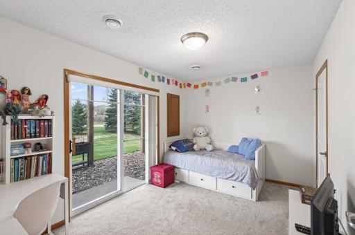 10859 Kingsfield Lane, Saint Paul, MN 55129