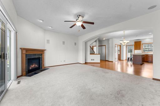 10859 Kingsfield Lane, Saint Paul, MN 55129