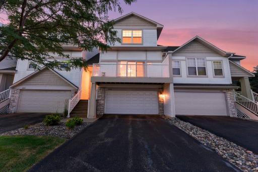 10859 Kingsfield Lane, Saint Paul, MN 55129
