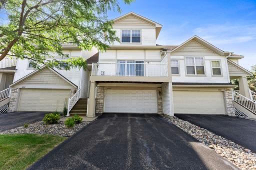 10859 Kingsfield Lane, Saint Paul, MN 55129