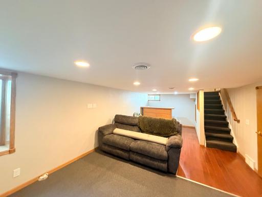 925 2nd Avenue SW, Pipestone, MN 56164