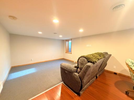 925 2nd Avenue SW, Pipestone, MN 56164