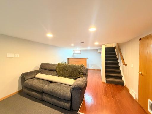 925 2nd Avenue SW, Pipestone, MN 56164