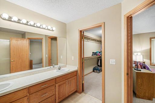 1654 Cohansey Street, Saint Paul, MN 55117