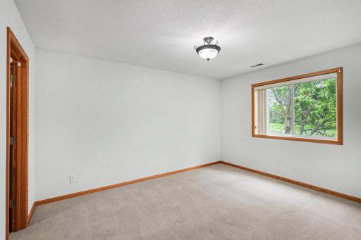 1654 Cohansey Street, Saint Paul, MN 55117