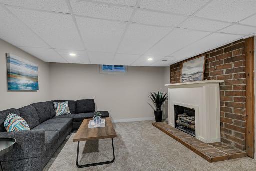329 4th Avenue NE, Saint Cloud, MN 56304