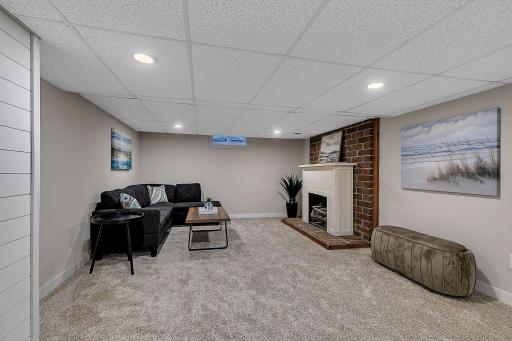 329 4th Avenue NE, Saint Cloud, MN 56304