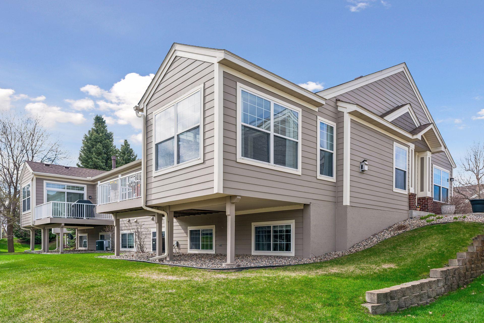 Strong HOA management with excellent communication and prompt attention to details.