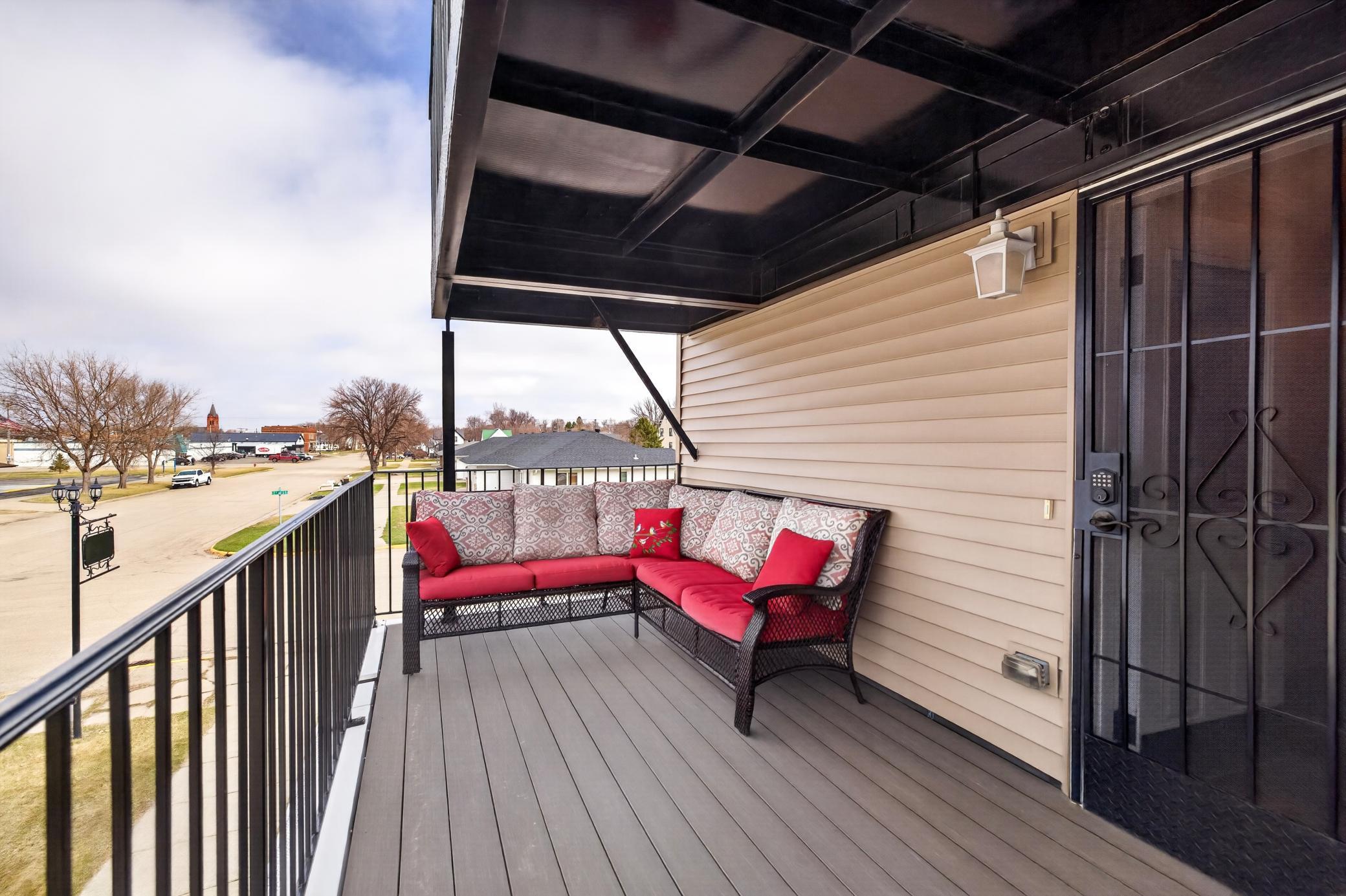 Amdak__202 3rd Ave SE Barnsville MN_0007.jpg