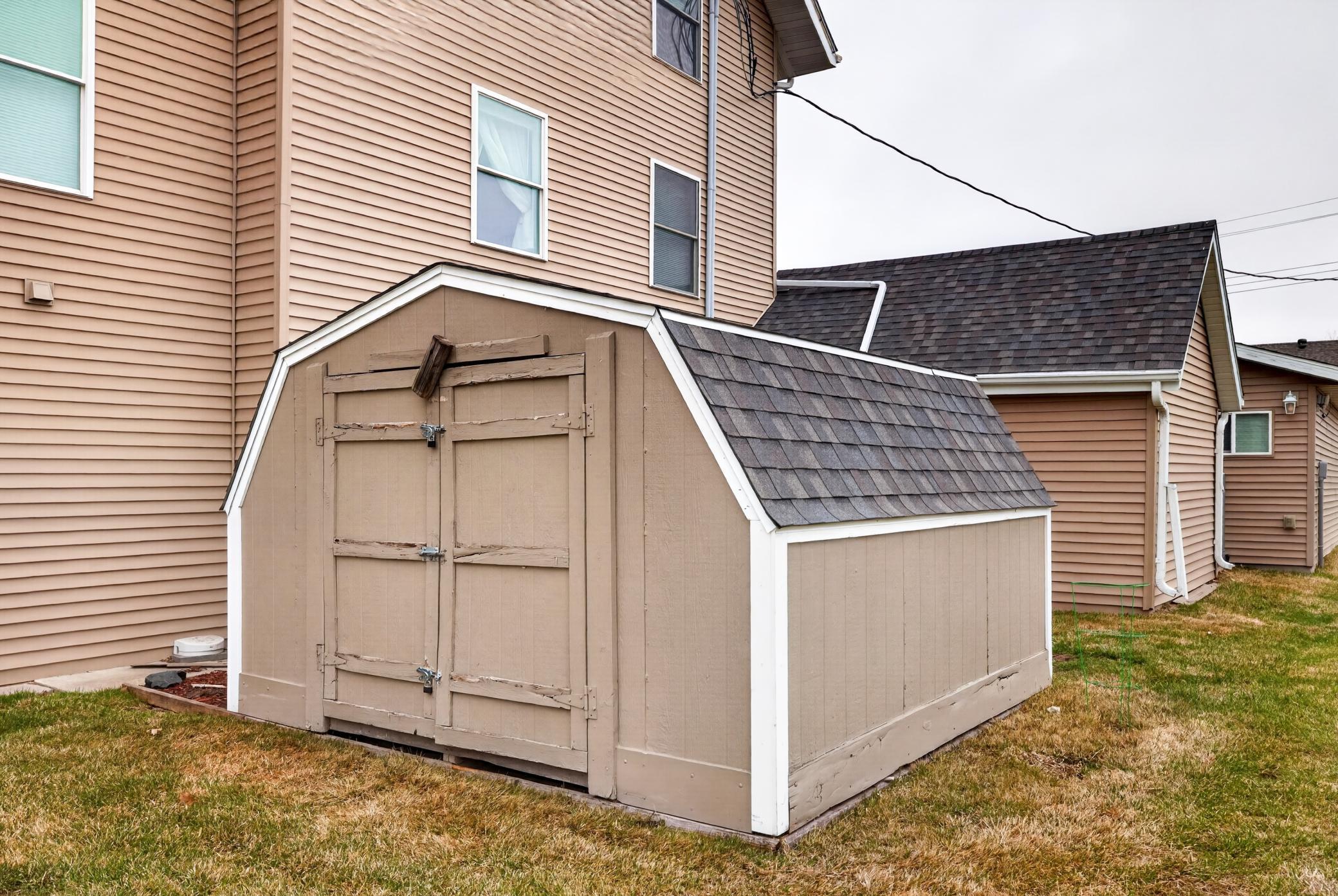 Amdak__202 3rd Ave SE Barnsville MN_0003.jpg