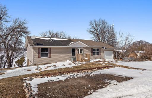 27509 742nd Avenue, Dassel, MN 55325