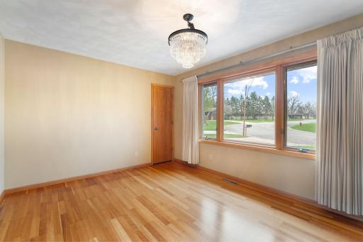 1455 Sunset Drive SW, Owatonna, MN 55060