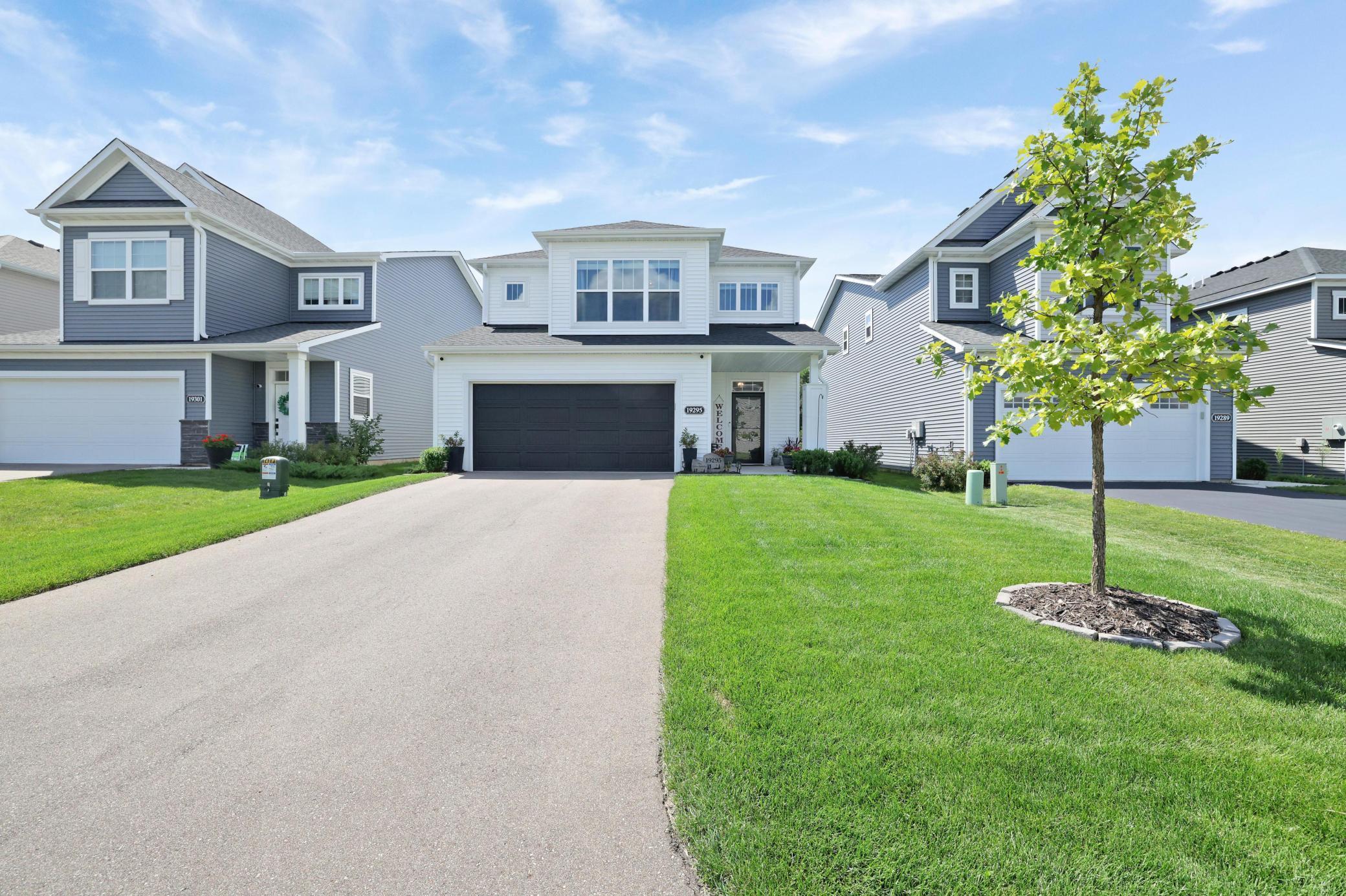 2-story beautiful home! Close to 2400 sq ft of living space and completely upgraded! Top Notch!