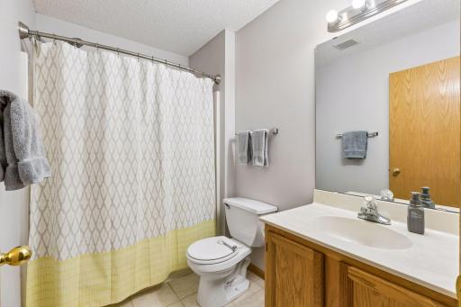 467 Aqua Circle, 1015, Lino Lakes, MN 55014