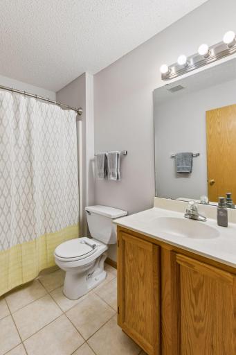 467 Aqua Circle, 1015, Lino Lakes, MN 55014