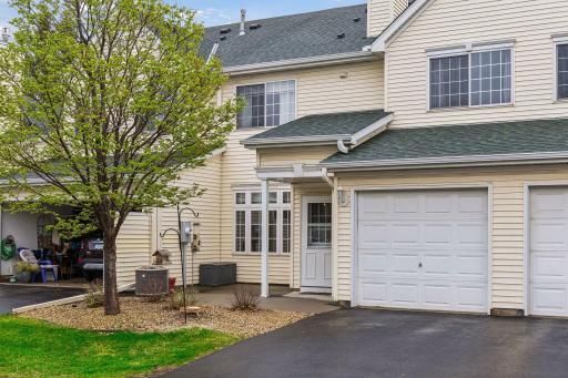 467 Aqua Circle, 1015, Lino Lakes, MN 55014