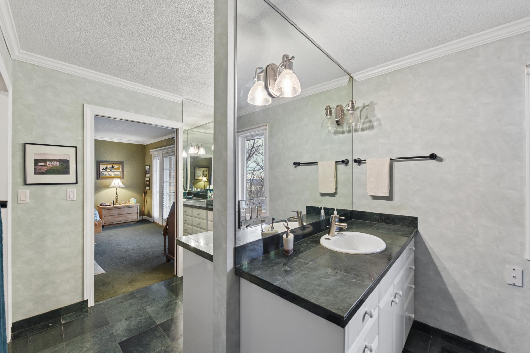Primary Dual Vanity