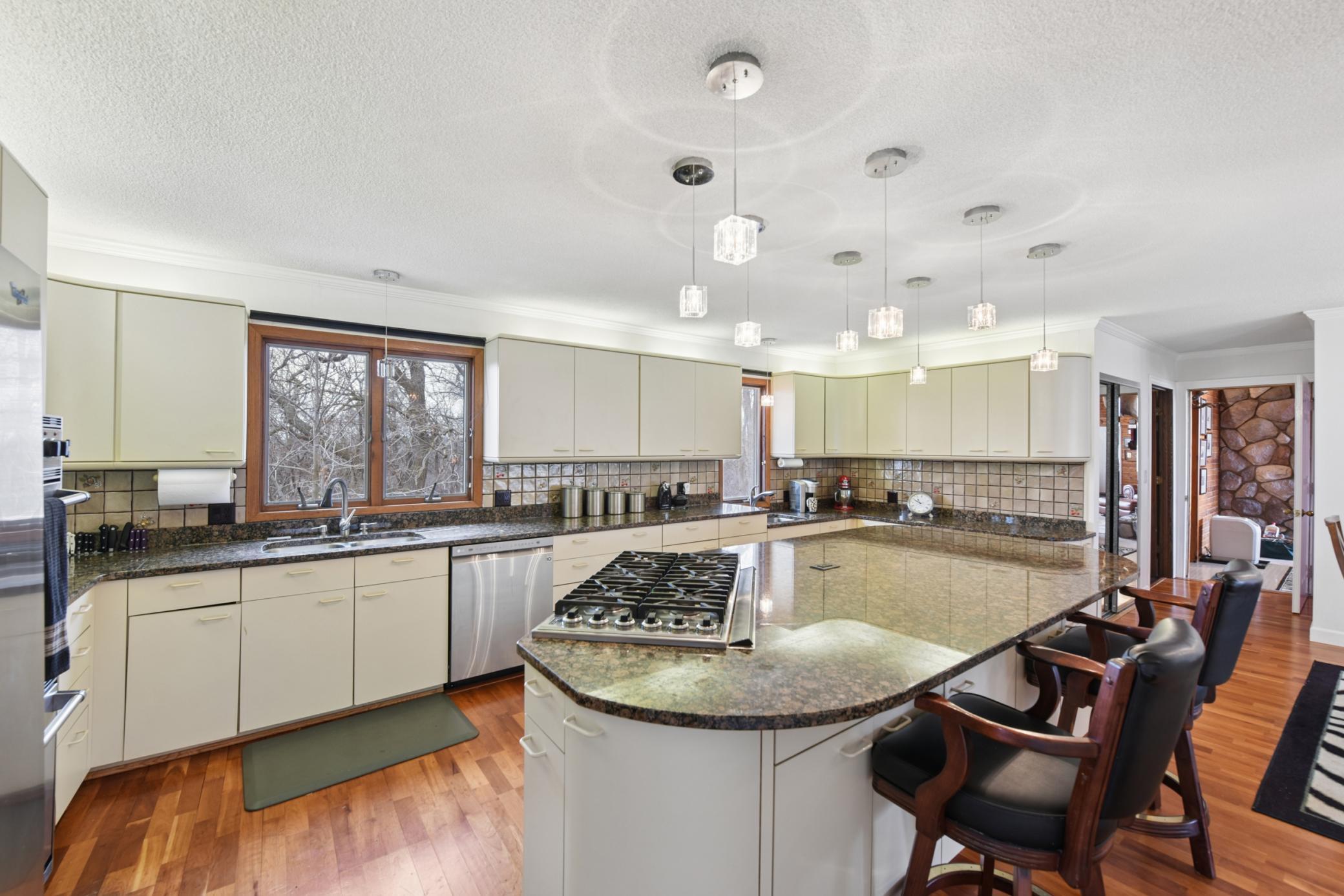 Wolf Cooktop/Cabinetry