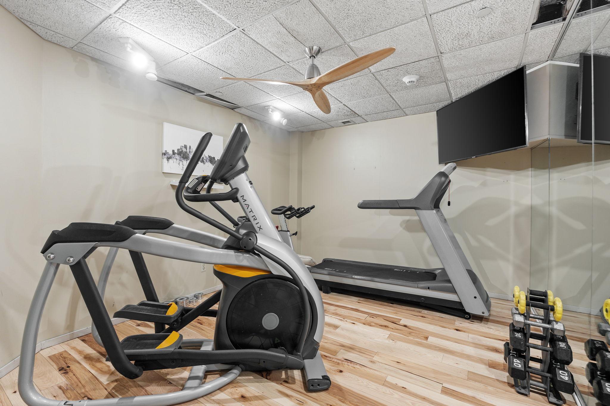 22-web-or-mls-431 S 7th St 2609-22.jpg
