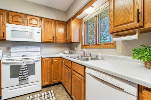 4437 Old Wells Road, Eau Claire, WI 54703
