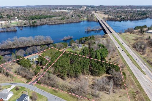 4437 Old Wells Road, Eau Claire, WI 54703