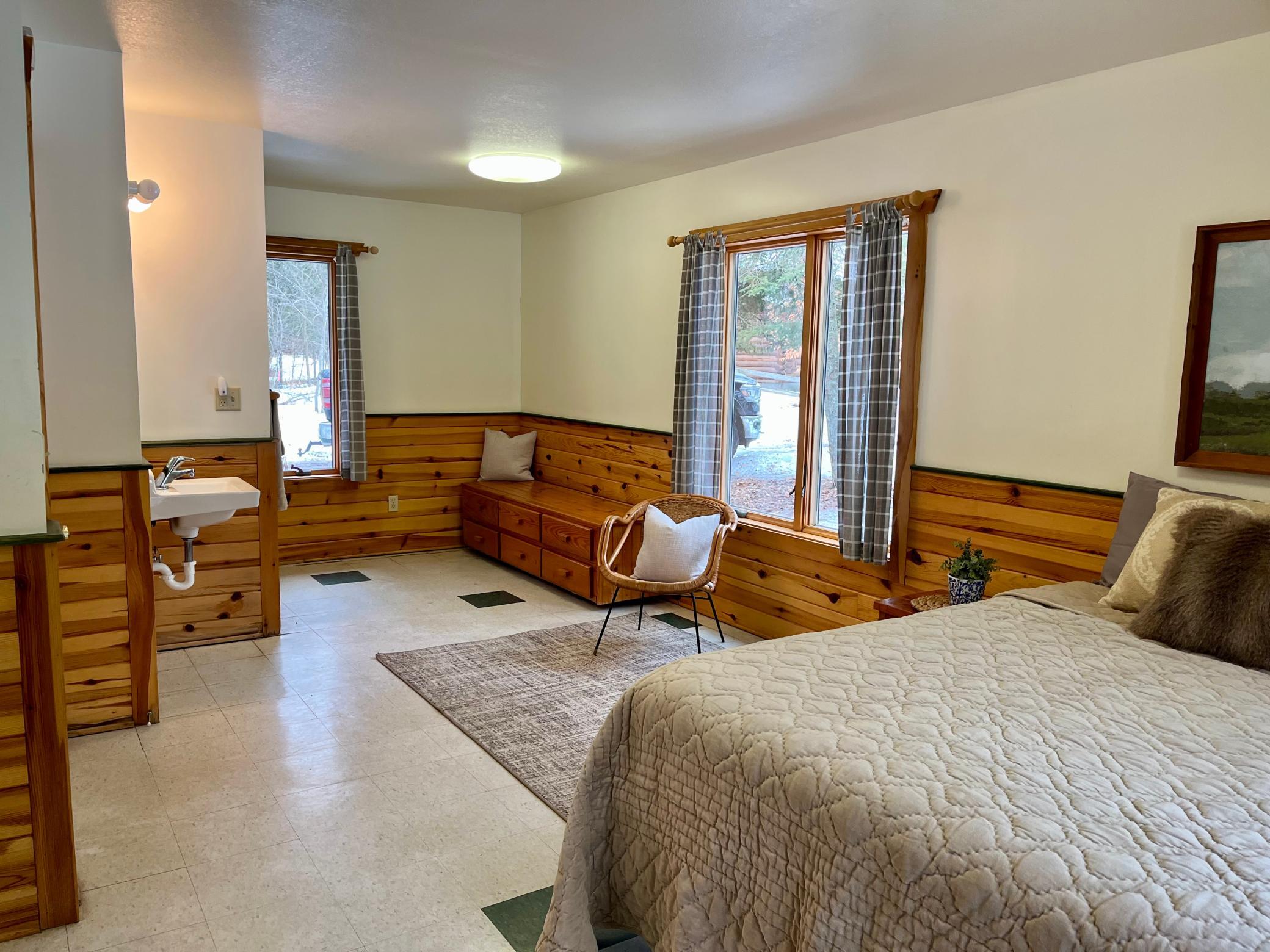 another view of the main bedroom