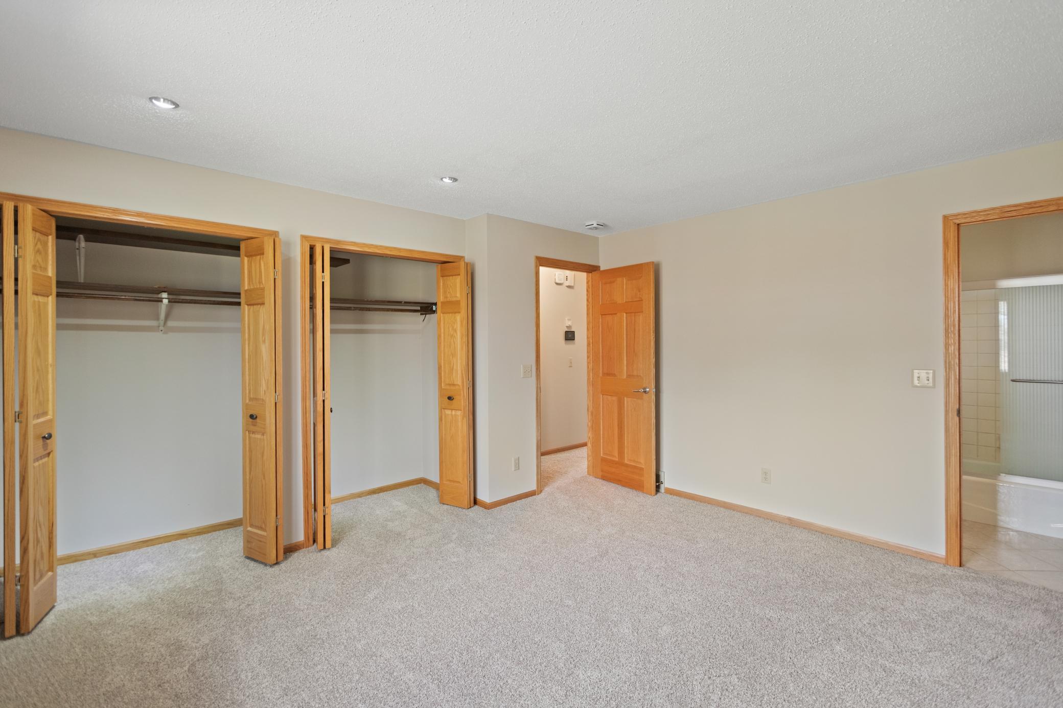 Upper level, Primary Bedroom