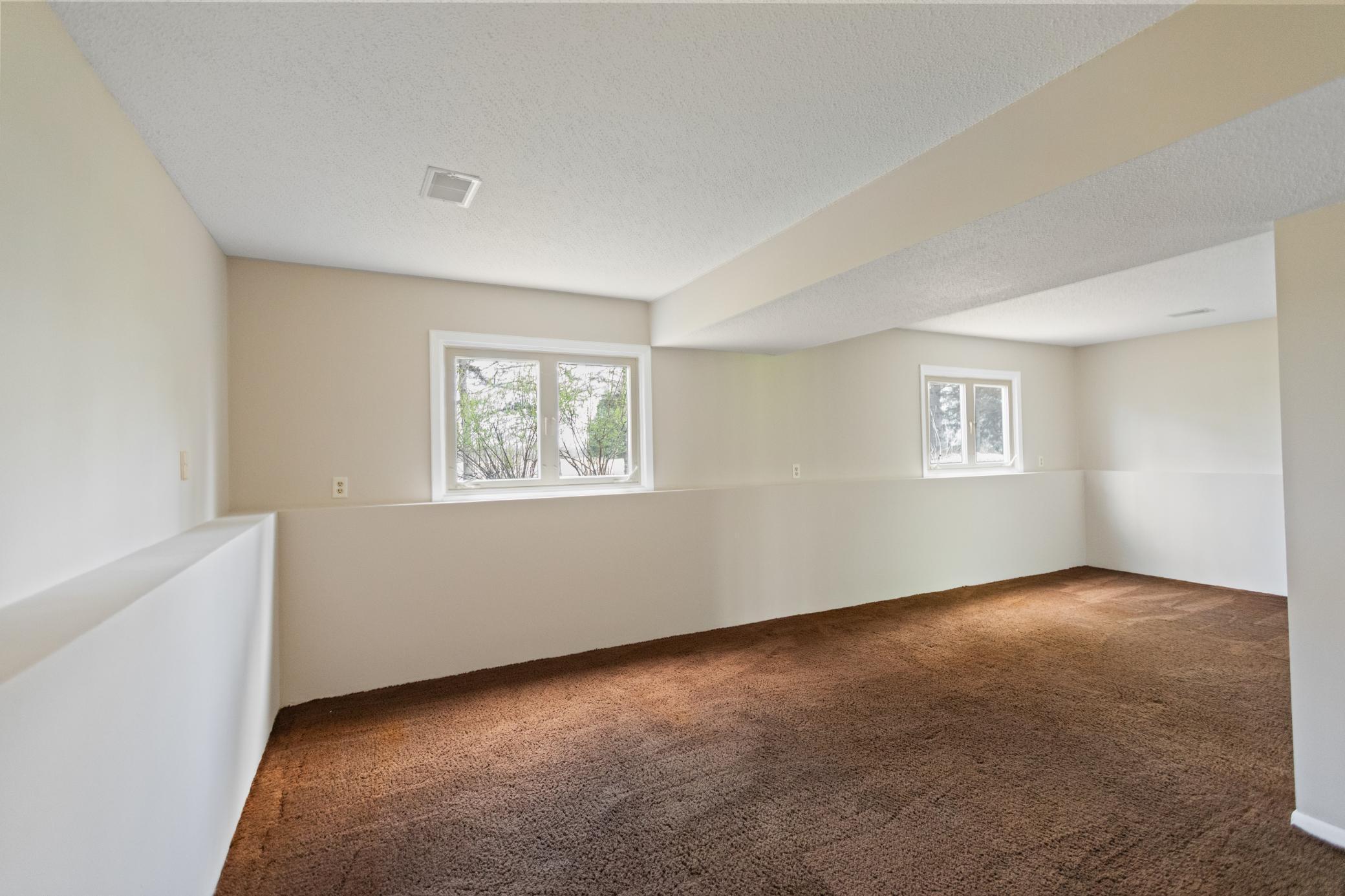 Bedroom, Lower level