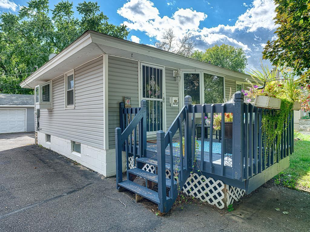 3 - Exterior Front Entry.jpg