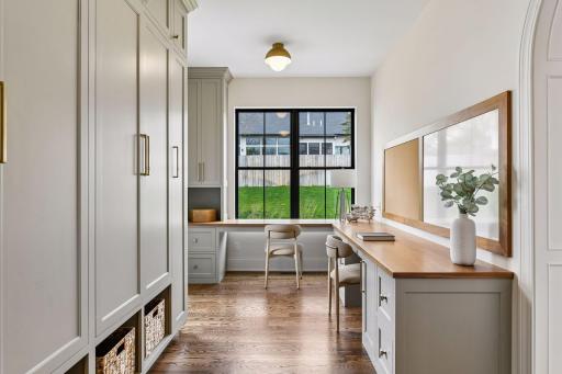 The perfect drop zone for homework, home office or additional storage space