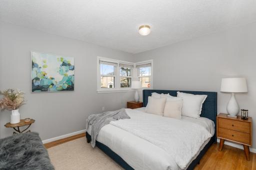6211 Thomas Avenue S, Minneapolis, MN 55423