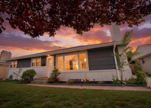 6211 Thomas Avenue S, Minneapolis, MN 55423