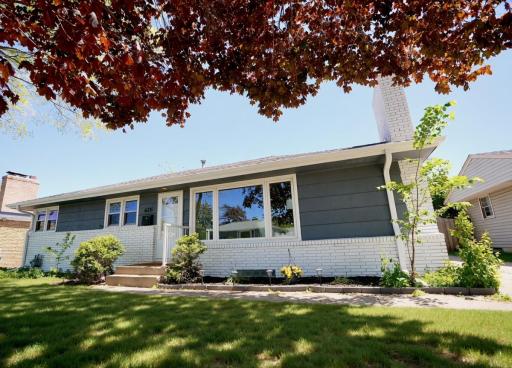6211 Thomas Avenue S, Minneapolis, MN 55423
