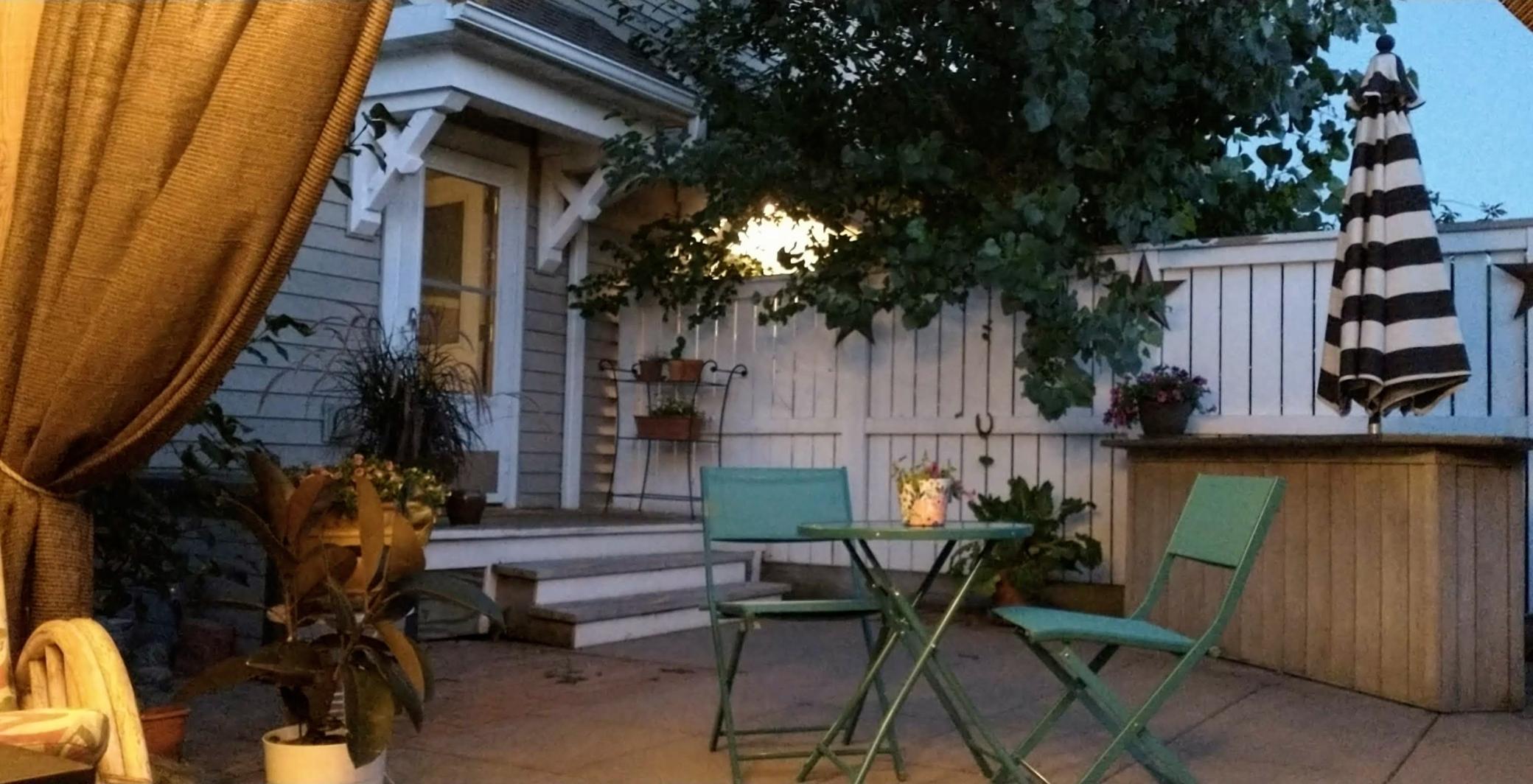 Summer photos provided by sellers.