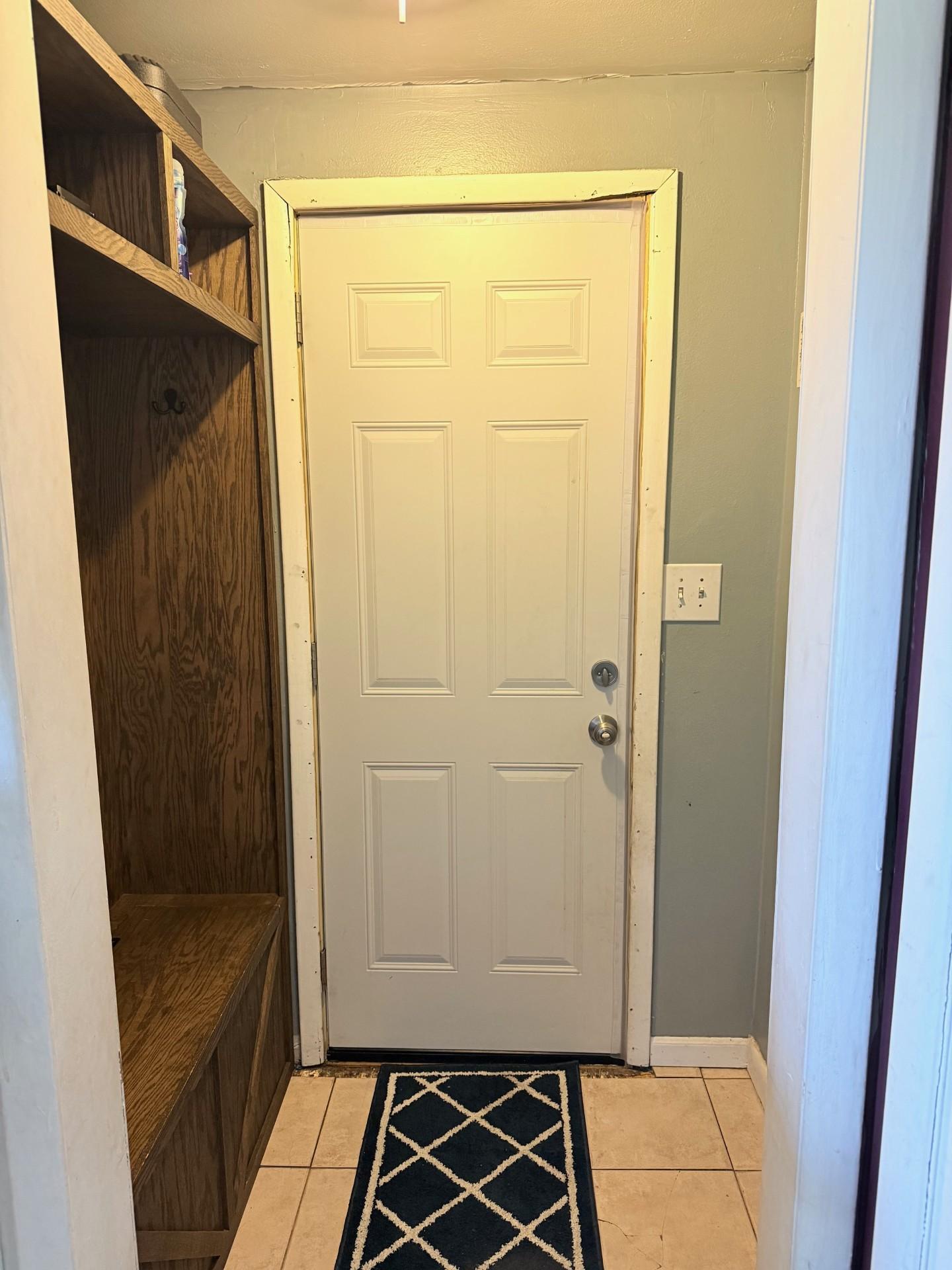 Entryway.jpg